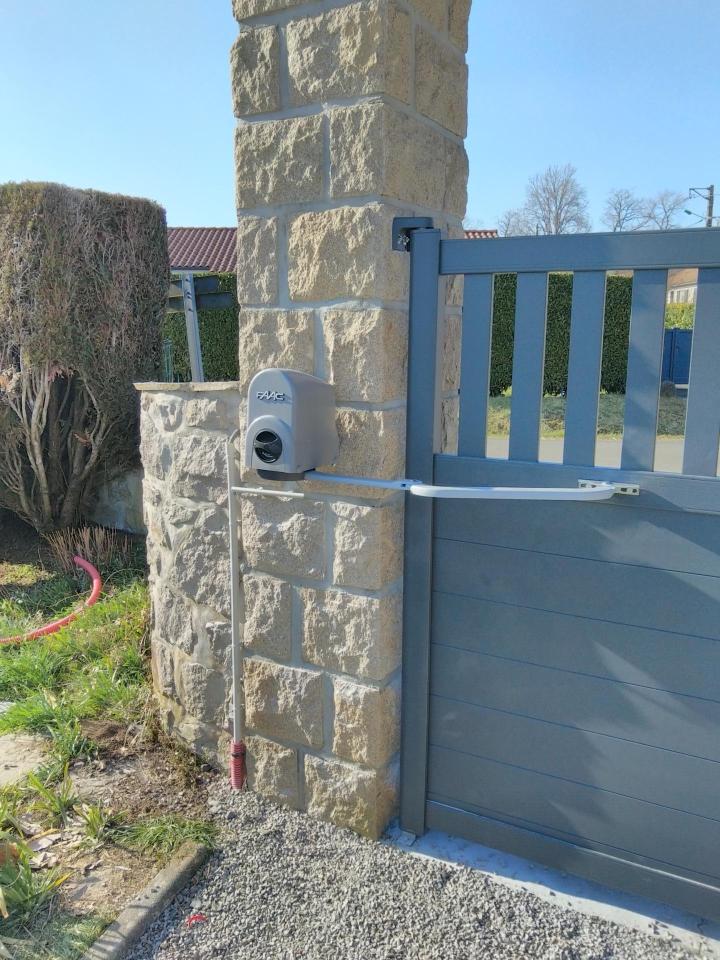 travaux d’installation de système domotique Aurillac